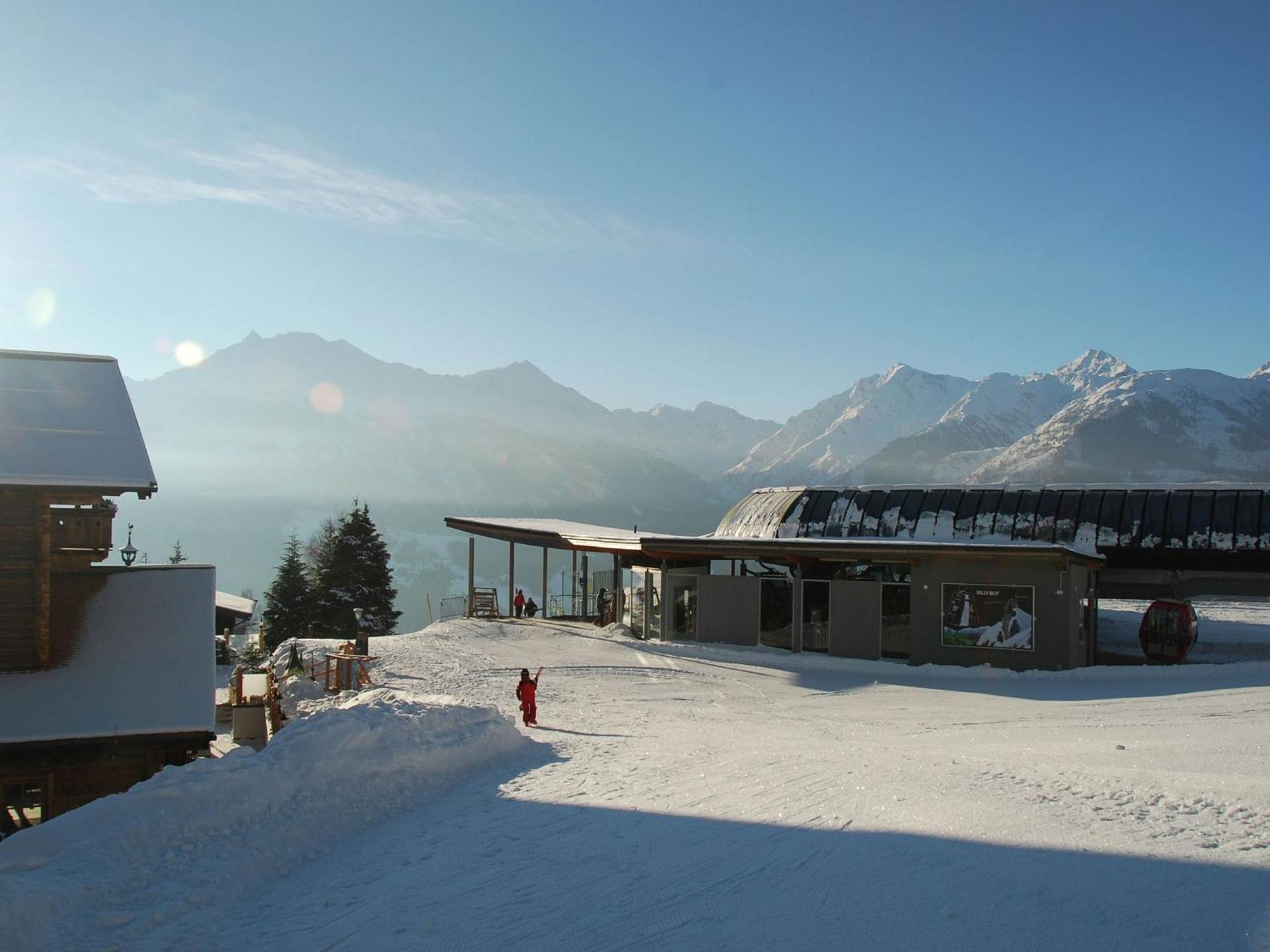 Modern Apartment near Ski Area in Mittersill Hollersbach im Pinzgau Exterior foto